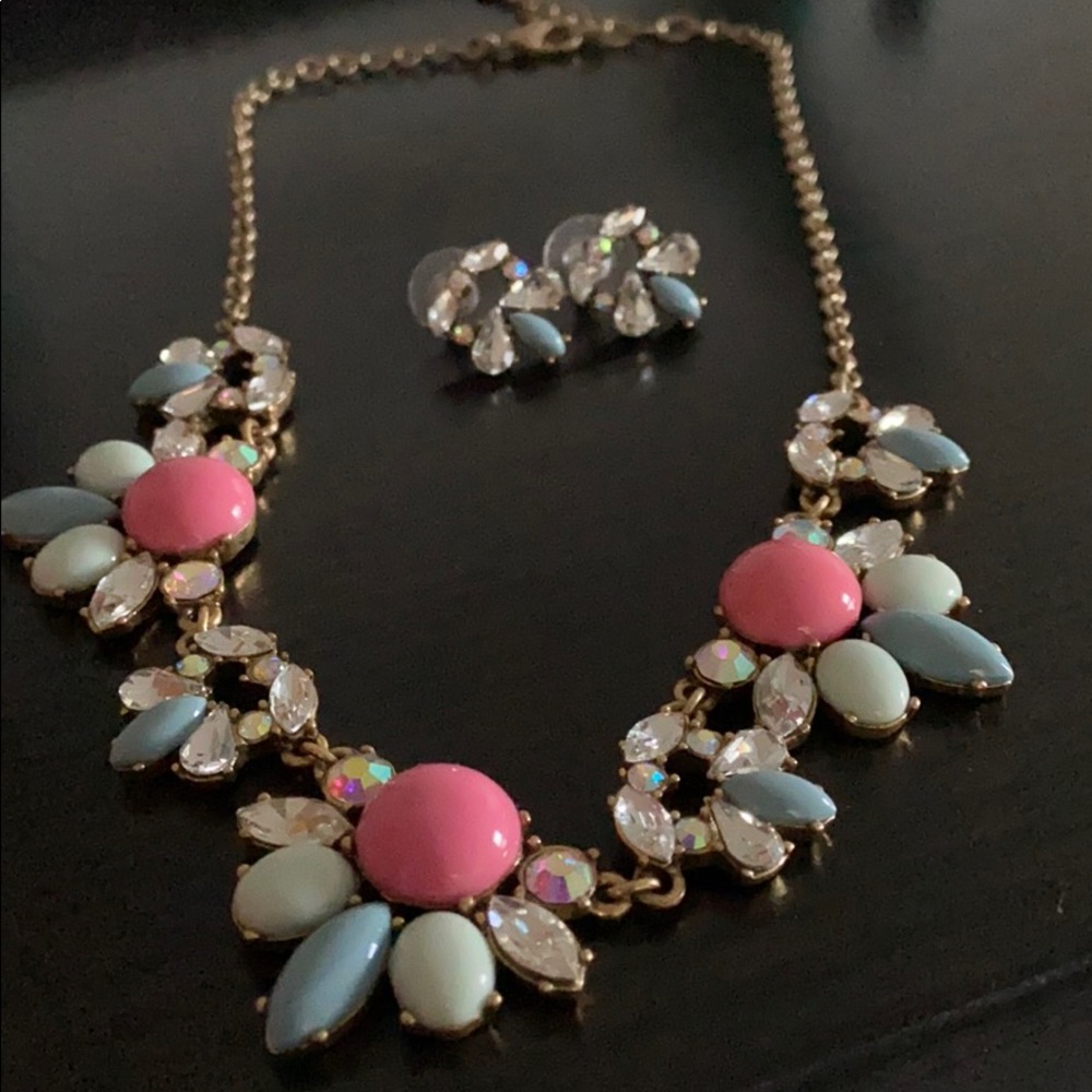 COPY - Necklace and earring set